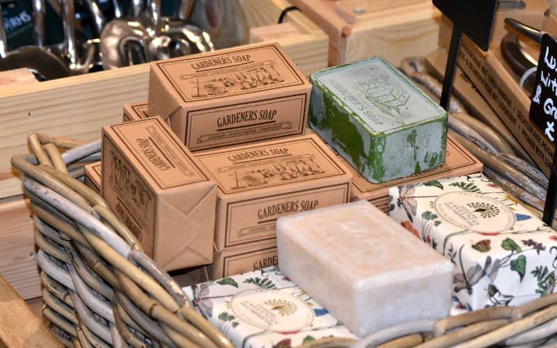 Home and Gift Shopping 1